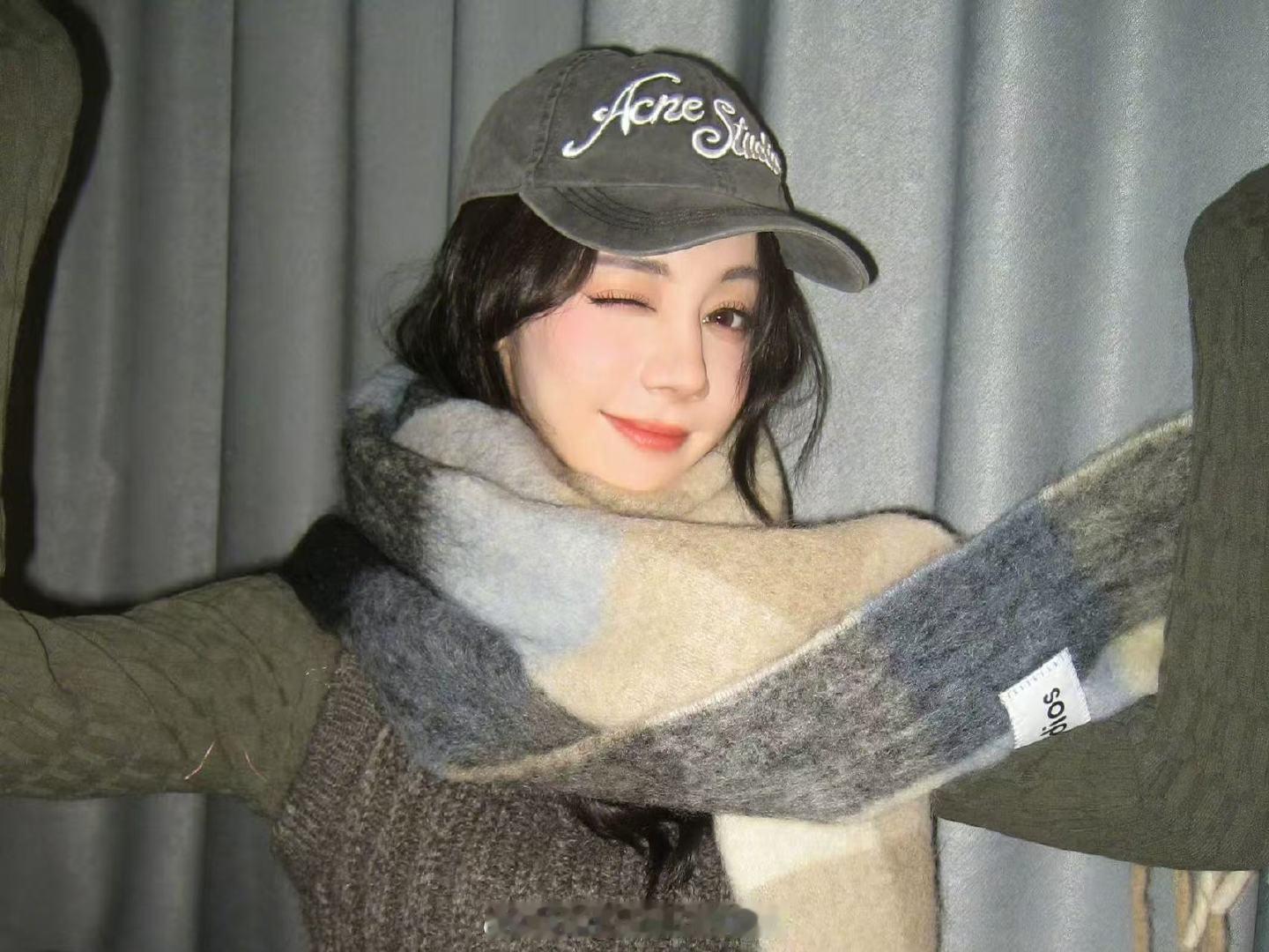 迪丽热巴一些没完成的ccd迪丽热巴放空时刻的ccd哇趣！好美啊热巴！！！ 