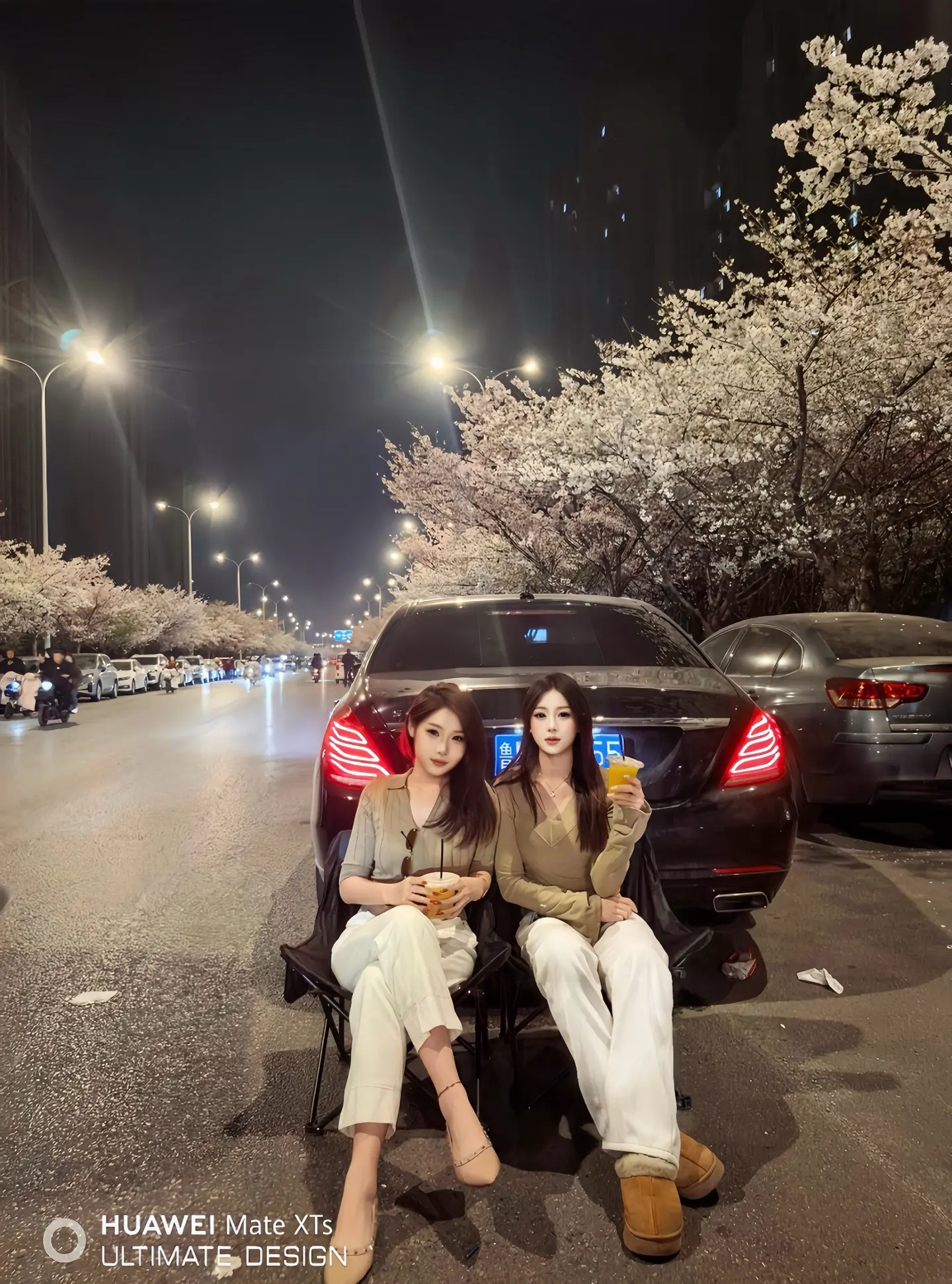 我是一个想一出是一出的人 但如果有人陪我 会觉得很幸福