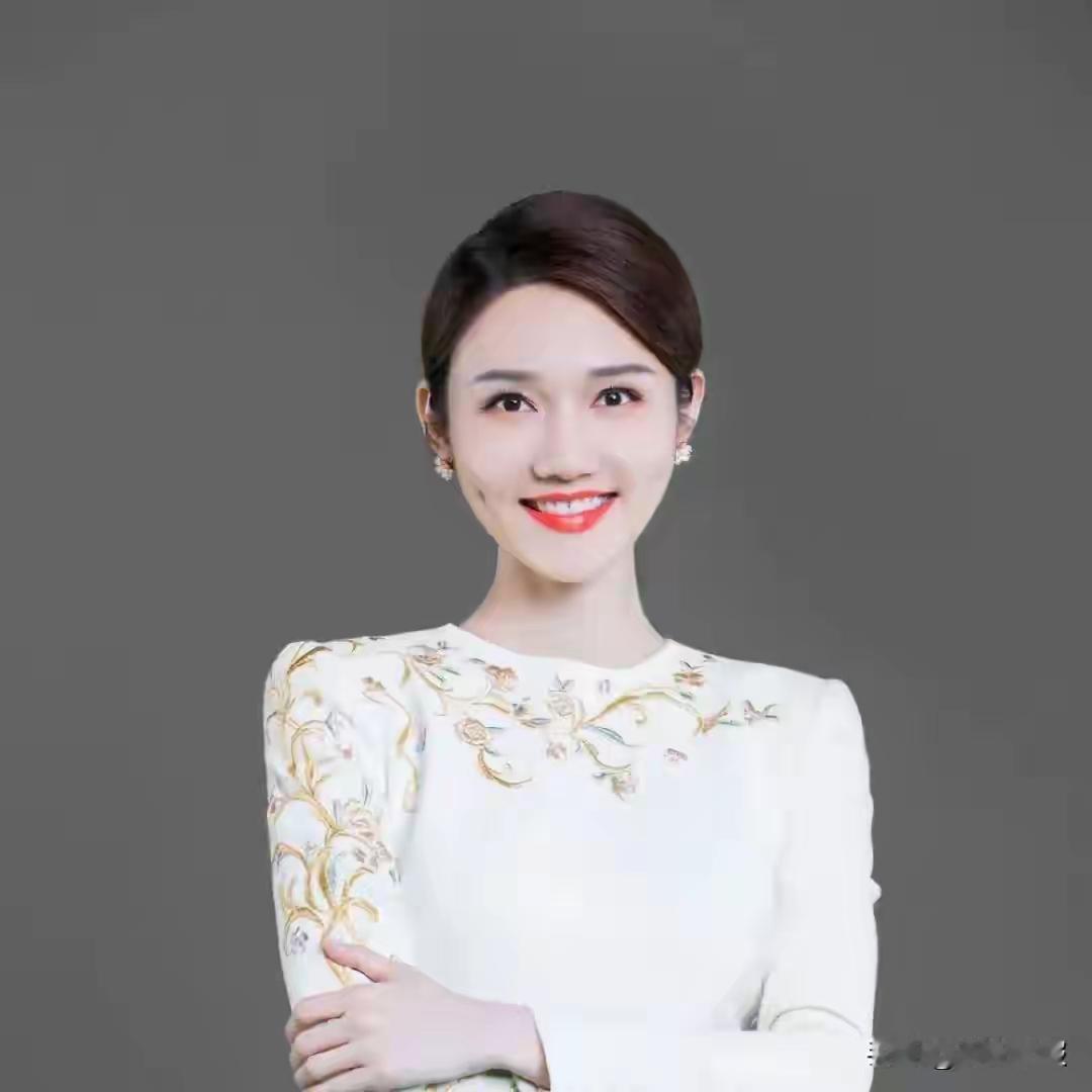 12月6日，北京台主持人王洋在社交账号发视频谈央视主持人龙洋因为没车没房，被贴上