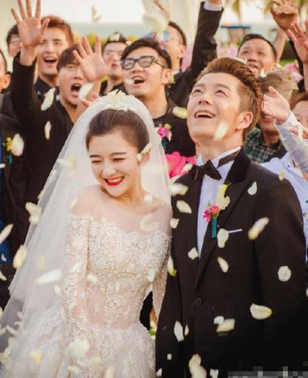 吴雅婷 我没有蹭王栎鑫热度 和王栎鑫离婚后的吴雅婷被部分网友指责频繁提及前夫、刻