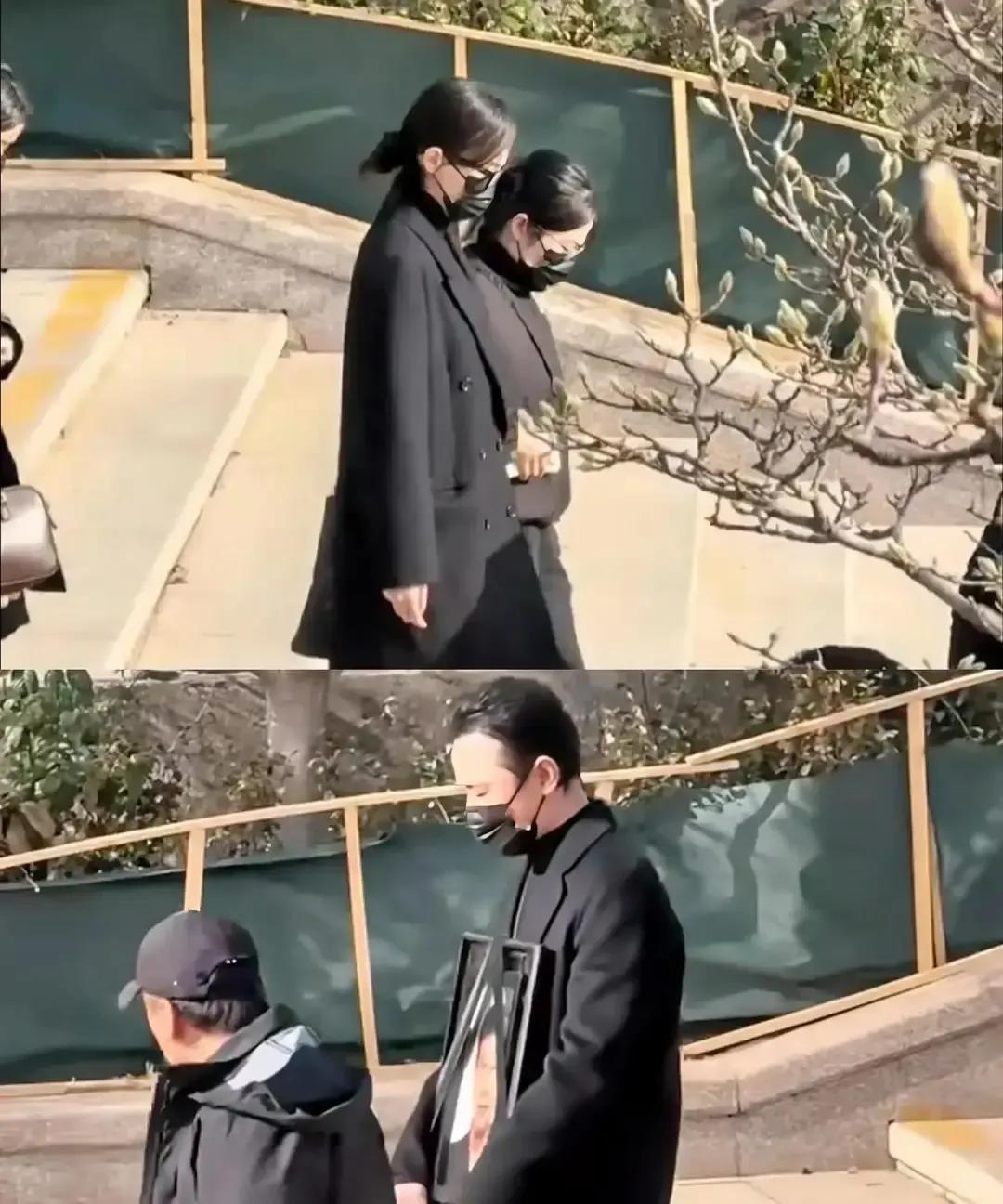 唐嫣穿一身黑出现在罗晋爸爸的葬礼，墨镜都没摘，鞠躬完安静站在角落。
仪式结束她和