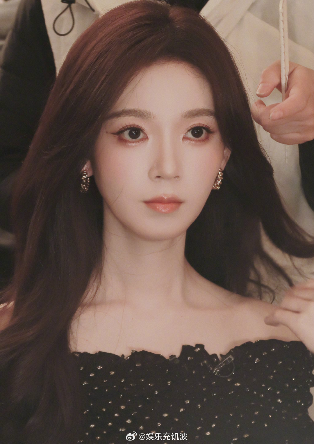 陈瑶回应一公选歌组队乘风2026 陈瑶一公选歌组队超有态度，坚定选择与张月同行，