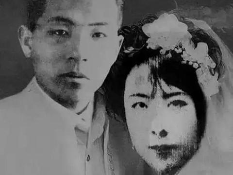 提起张学良的女人，所有人脱口而出都是赵四小姐。
浪漫、痴情、相伴囚禁半生，美名流