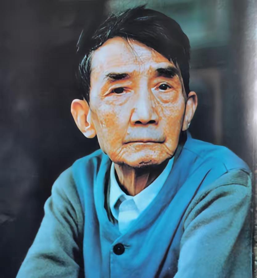 蜀中文学巨匠沙汀：以笔墨照见乡土与时代
 
沙汀（1904年12月19日—199