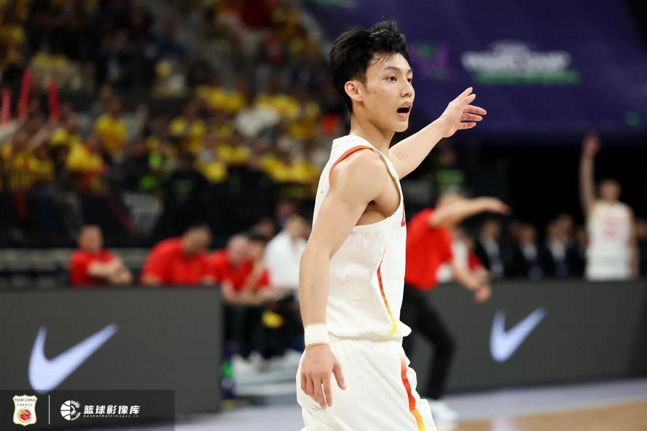 徐杰取代赵睿，今晚跟高诗岩打擂台，郭士强态度被球迷纠结

张宁连续被雷蒙取代，可