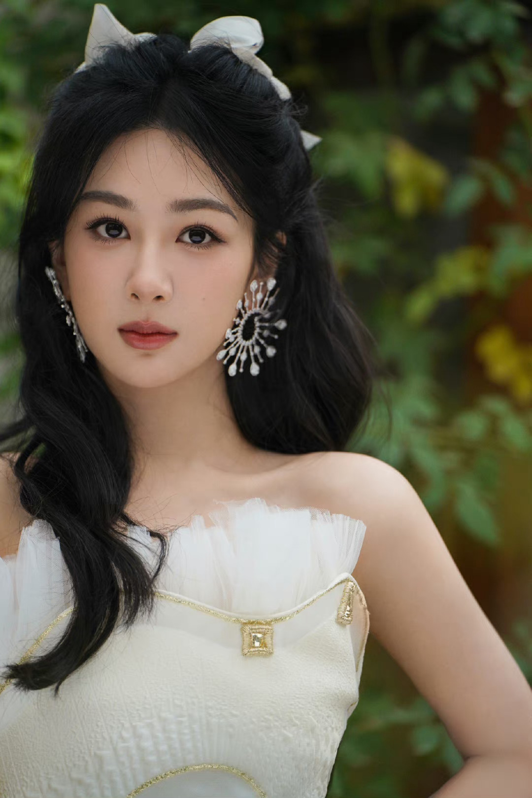 yz#杨紫承欢记# 窗前看云卷舒，燕飞去。烛下观人影斜，月晦明。行也思卿，坐也思