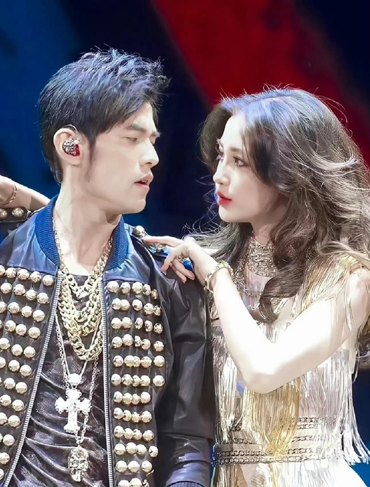 考古周杰伦和angelababy，如果当时周杰伦爱的是baby，她会为了杰伦退居