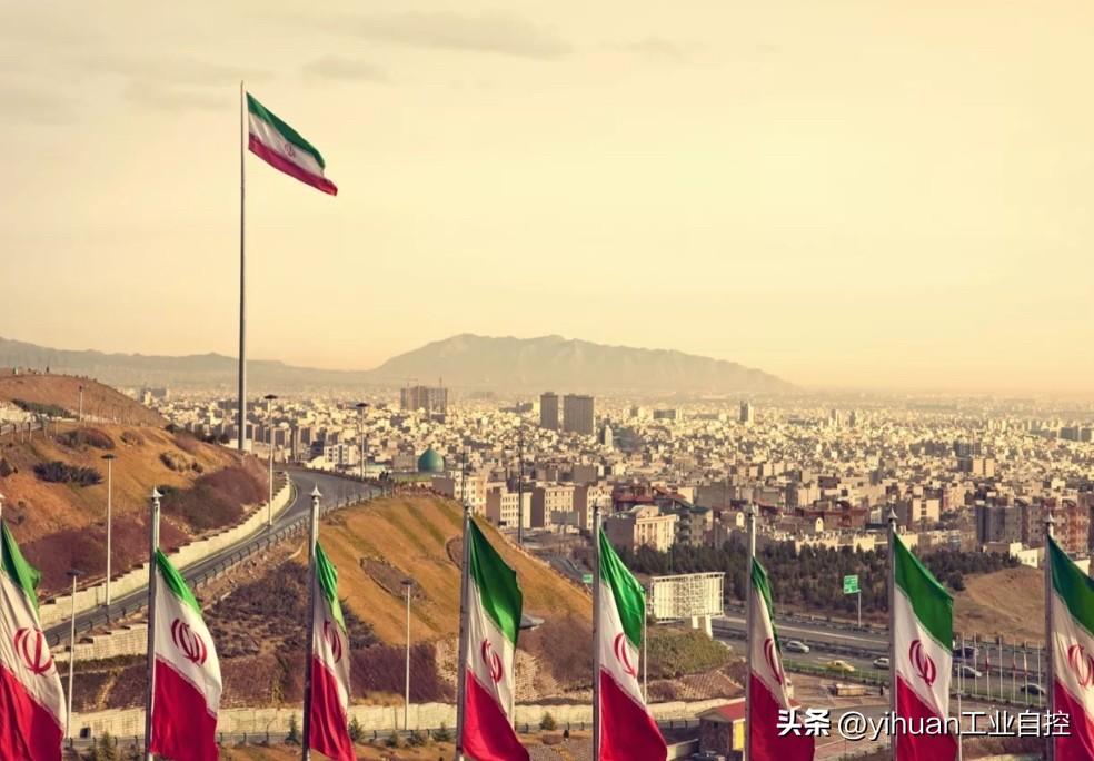 最新消息显示，美以联军轰炸了伊朗南部霍尔木兹甘省纳布地区的沙贾雷·塔伊贝女子小学