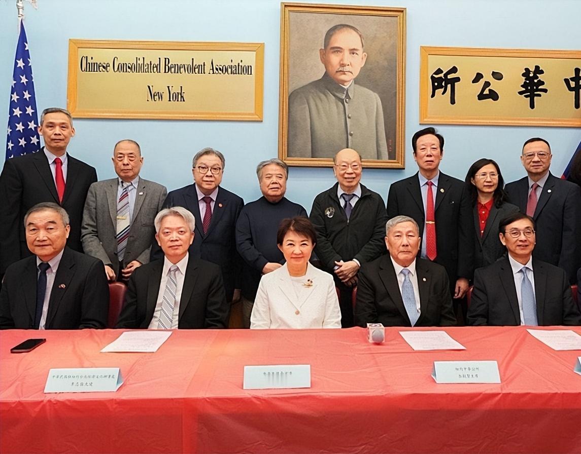 台中市长卢秀燕11日起展开访美行程，政坛普遍解读为放眼2028年大选的起手式，但