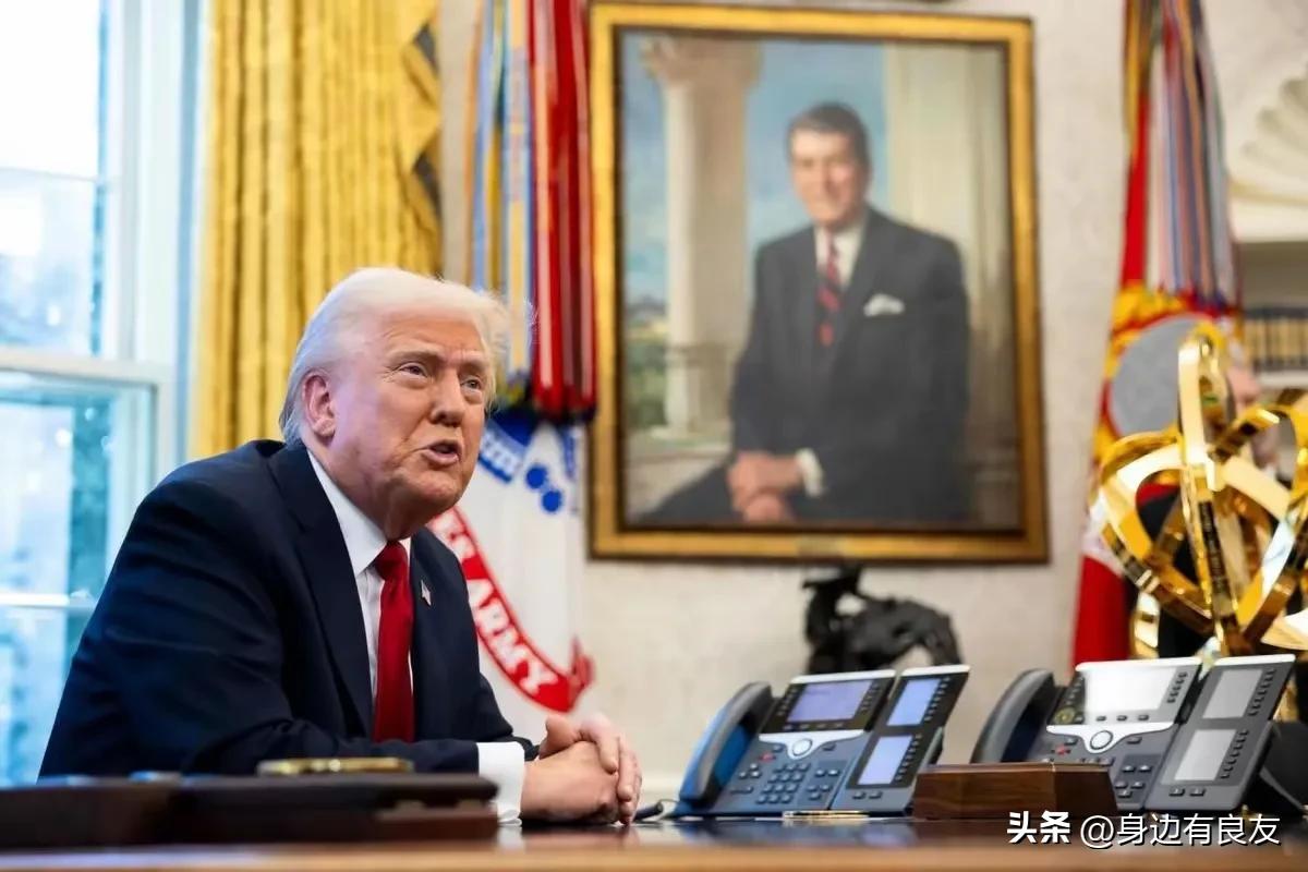 2. 特朗普下令切断对欧军售：俄白“西方 - 2025”联合战略演习后，特朗普下