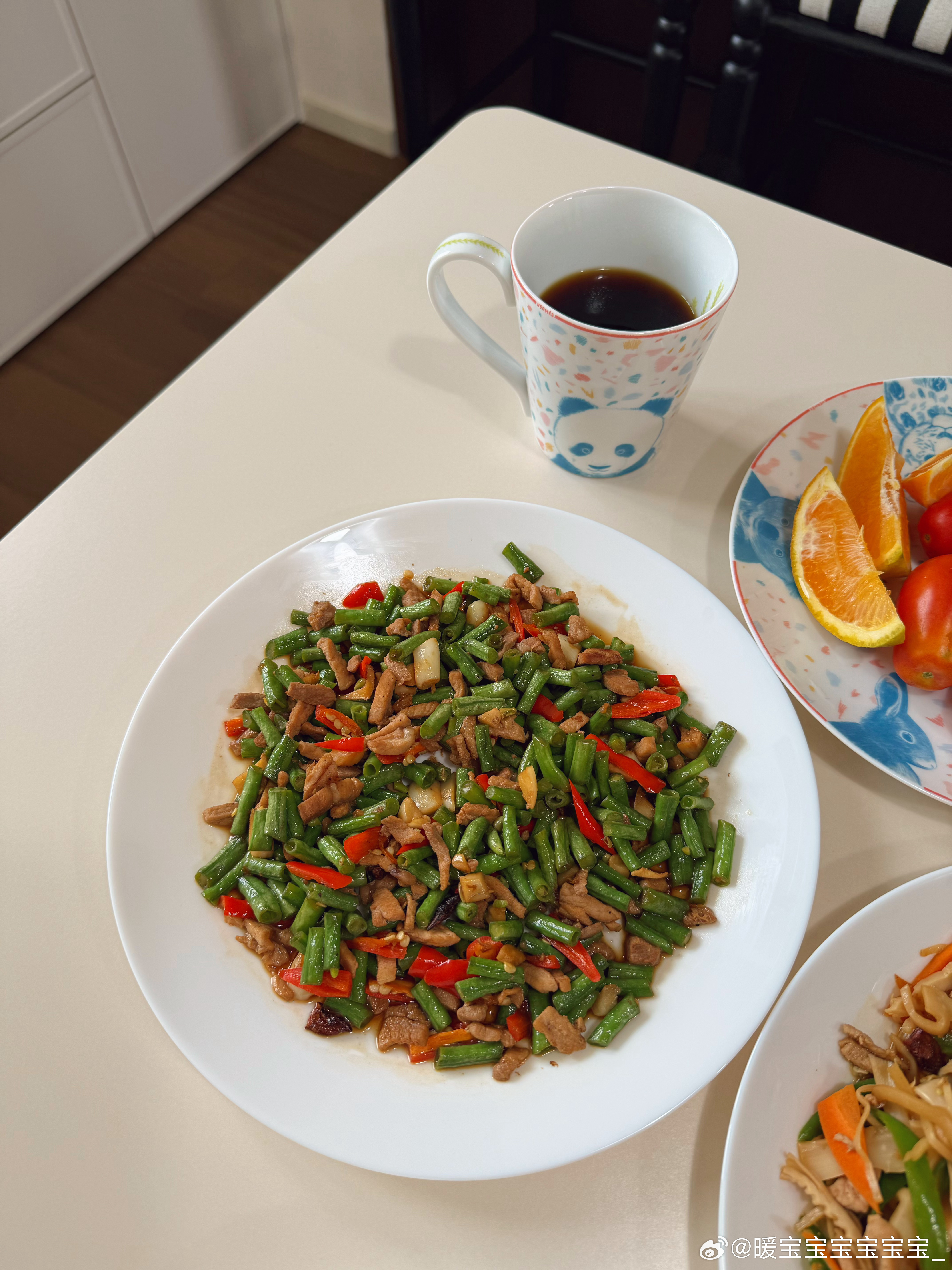 煮大鹅蛋炒豇豆炒笋紫米饭～发现炒菜只要放辣椒炒就不会不好吃！