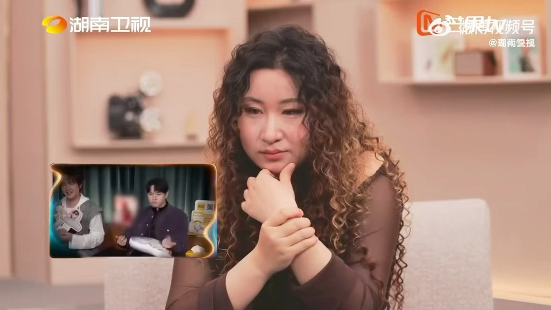 锤娜丽莎尤长靖认识10多年OMG锤娜丽莎和尤长靖居然认识十年了！！看着老友在最好
