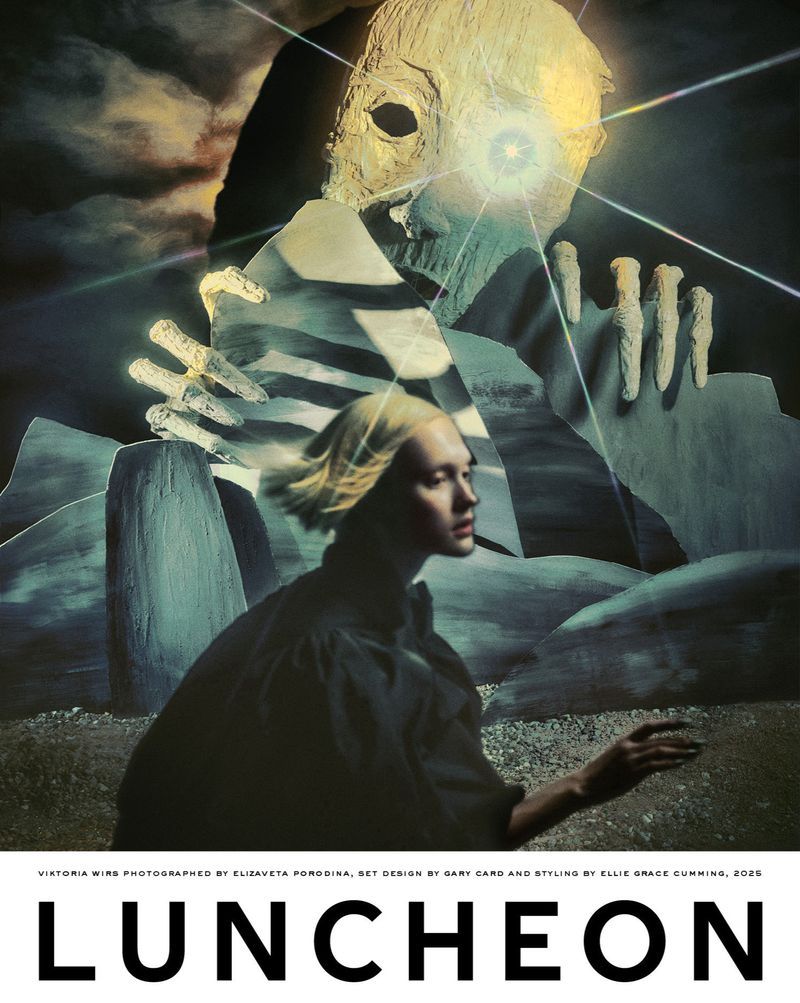 模特Viktoria Wirs出镜《Luncheon Magazine》2025