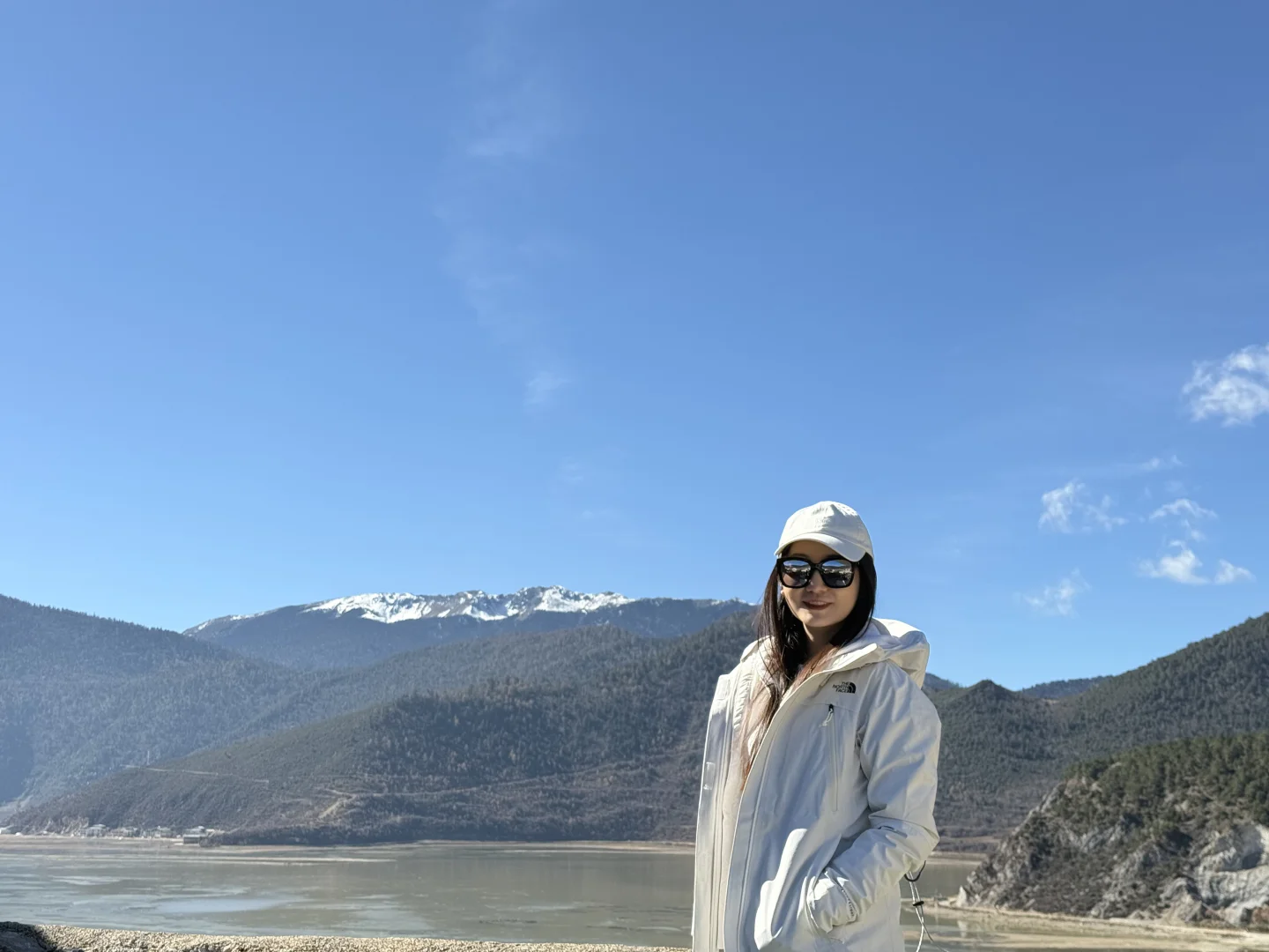 纳帕海｜香格里拉遇到人美心善摄影棒的美女