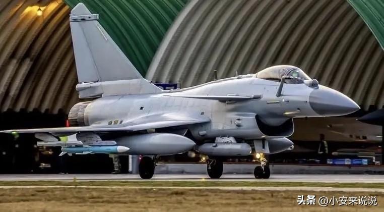 3月25日，中部战区飞行员史录权，驾歼-10C巡逻时，遭外机火控雷达死死锁定——