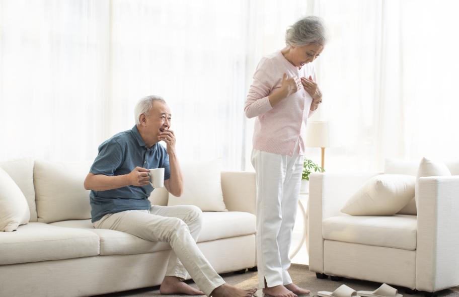 老年人的“黄金体重”已公布！不是120斤，而是这个数，越接近越健康
家里有老人的