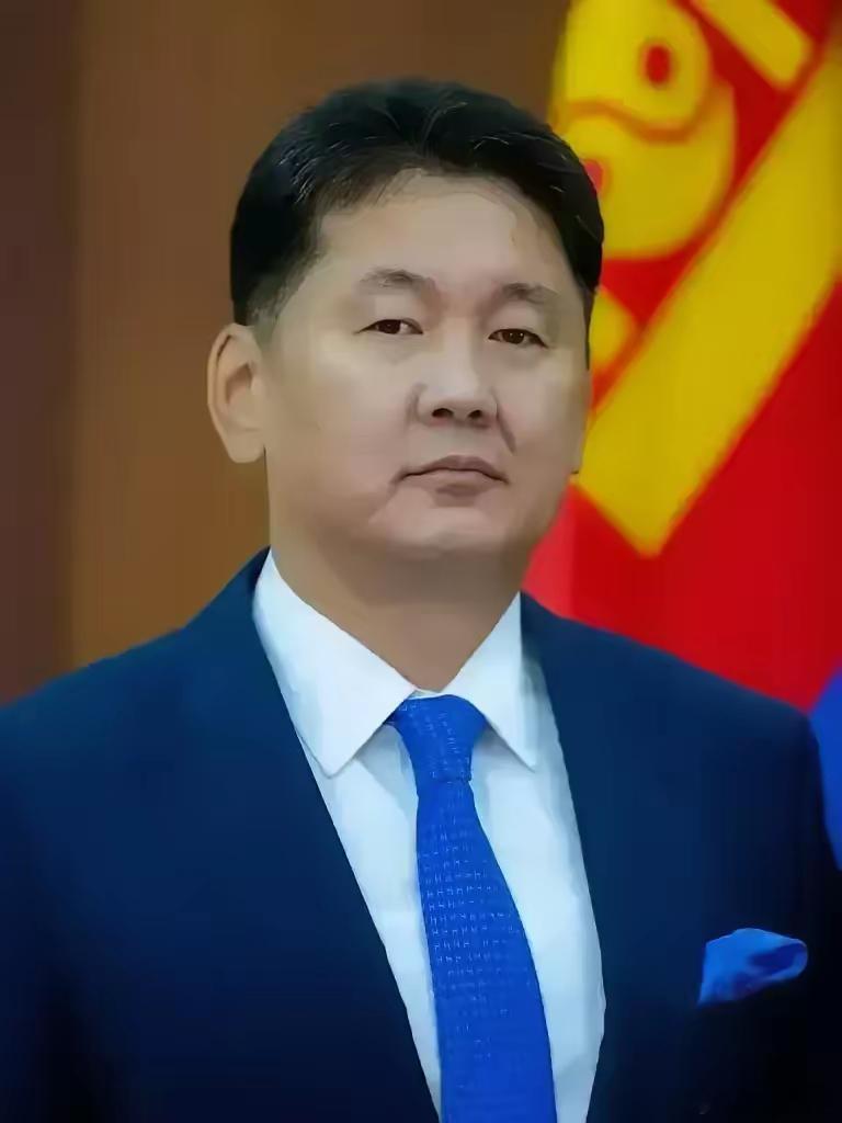 蒙古国总统呼日勒苏赫如愿以偿开通了直飞美国的航班。据报道，美国“联合航空公司”从