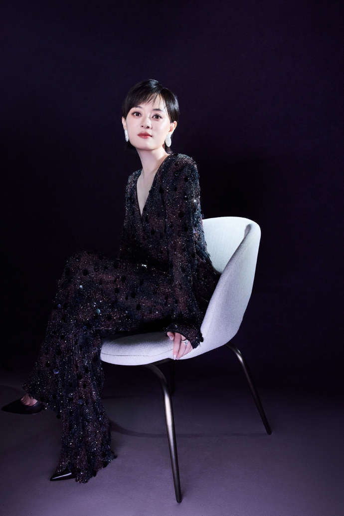 孙俪说自己美就对了孙俪穿高定美就对了 妆巨美，人更美，高定是锦上添花。 