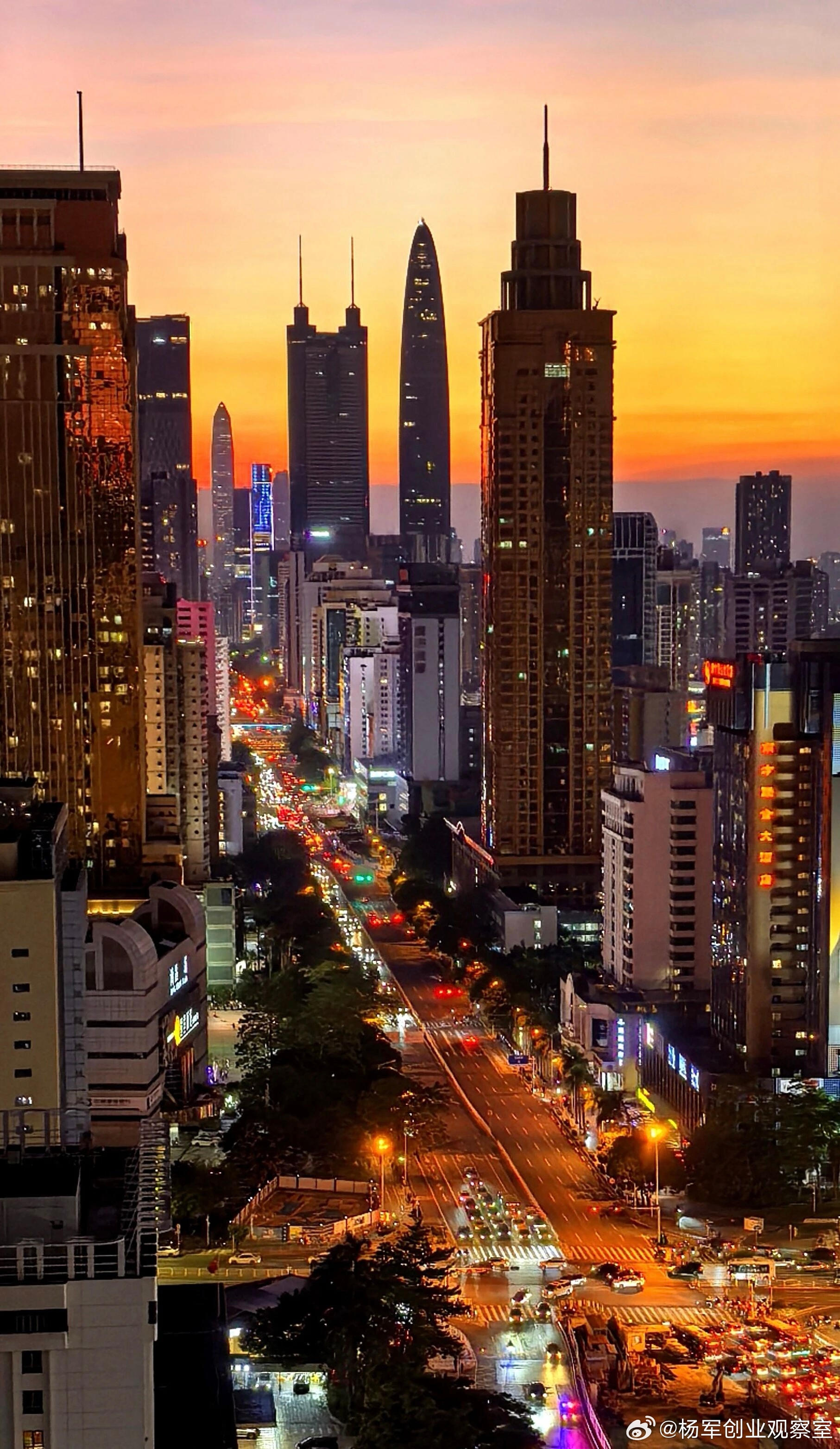 投资人对于企业来说，是有侦察兵和创业导师的双重角色一旦投了企业后，就和企业家站在