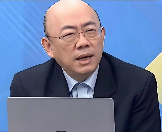 郭正亮给了台湾“最好”出路？一国两制改1个字，或可统后不驻军？此刻关于台湾的武统