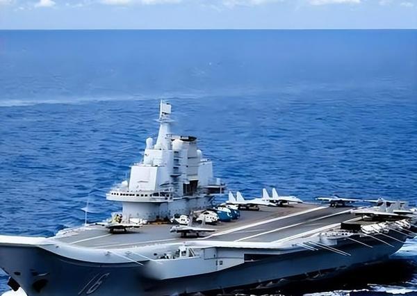 第四艘航母定名悬念拉满，“江苏号”凭啥成为最大热门？
 
最近国产第四艘航母的消