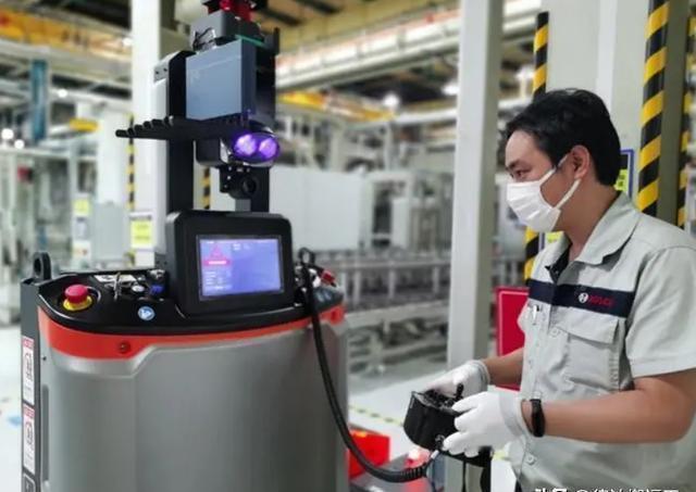 希望我国出手相助？计划在中国建厂，还承诺将整条生产线搬来我国

   英国罗尔斯