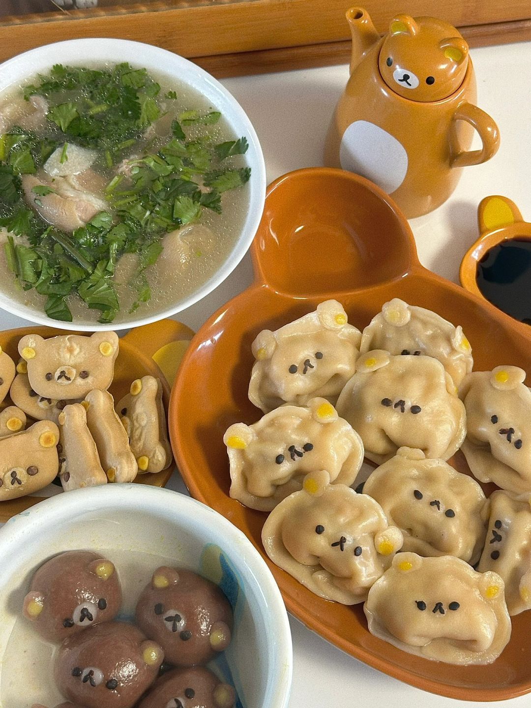 轻松熊饺子汤圆羊肉汤