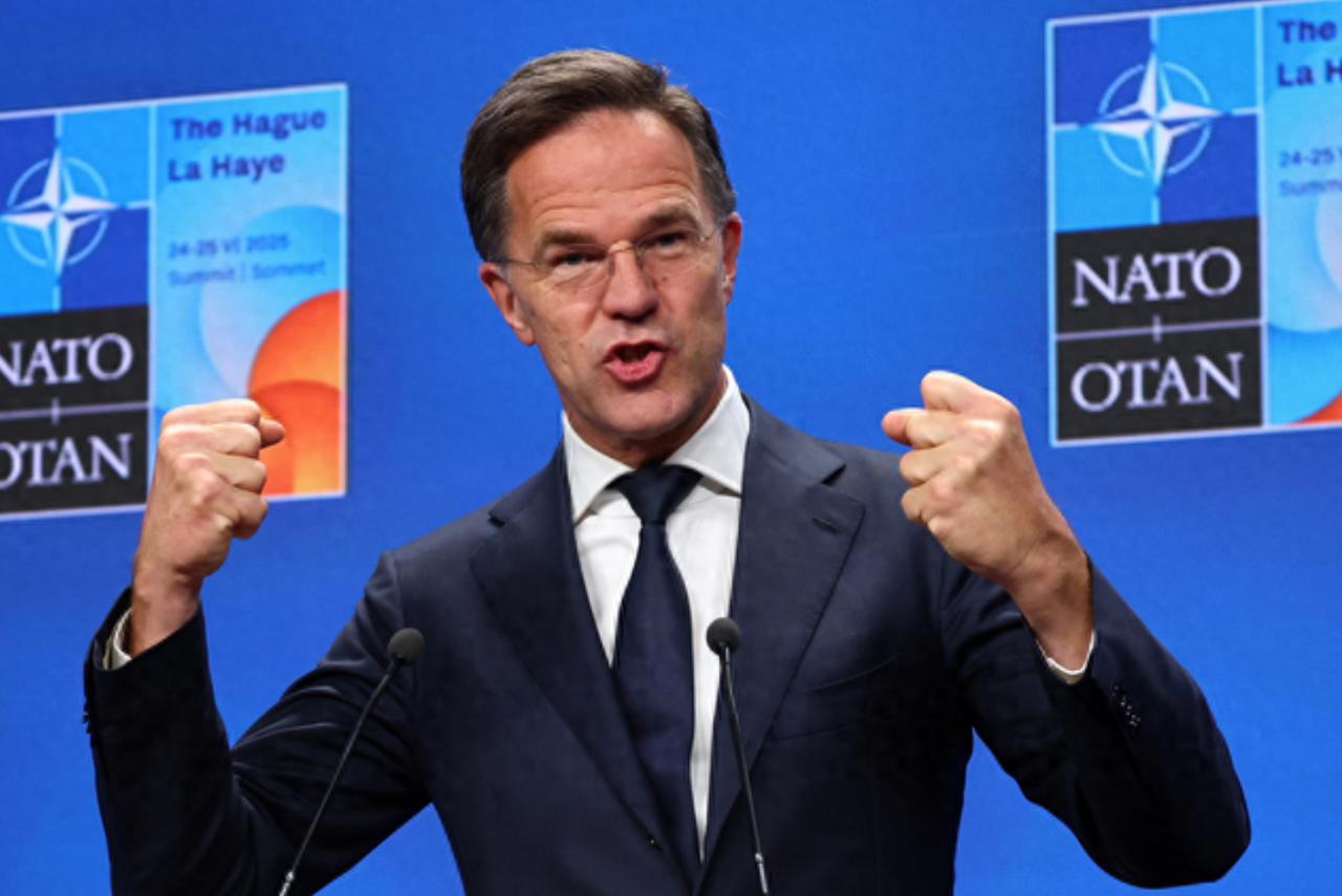 北约准备加入对伊朗的军事行动。

据俄罗斯卫星通讯社 3 月 5 日报道，北约秘