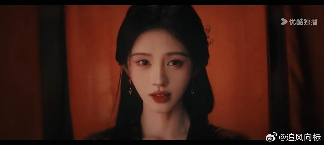 为啥鞠婧祎 陈都灵都不好看呢？这剧是郭敬明的吧？他不是擅长把人拍好看吗？ 