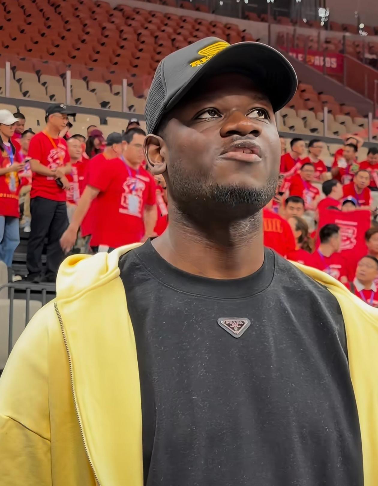 打球，做生意两不误！班巴可以考虑加盟CBA！

前NBA球员班巴拥有惊人的身体天