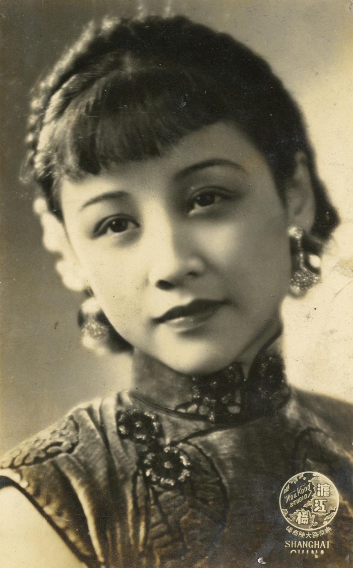 30年代梅琳（1915-1997）明信片照，她被称为阮玲玉第二历史影像 ​​​