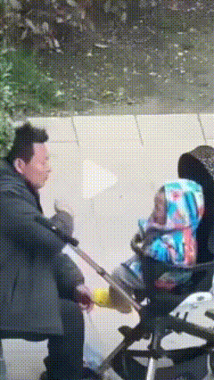 全国网友表示气疯了，不能忍。
近日河南郑州雅居社区一男子猛抽婴儿十几下的视频火了