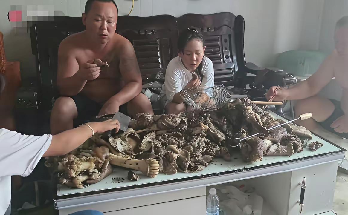 他们吃的啥肉？