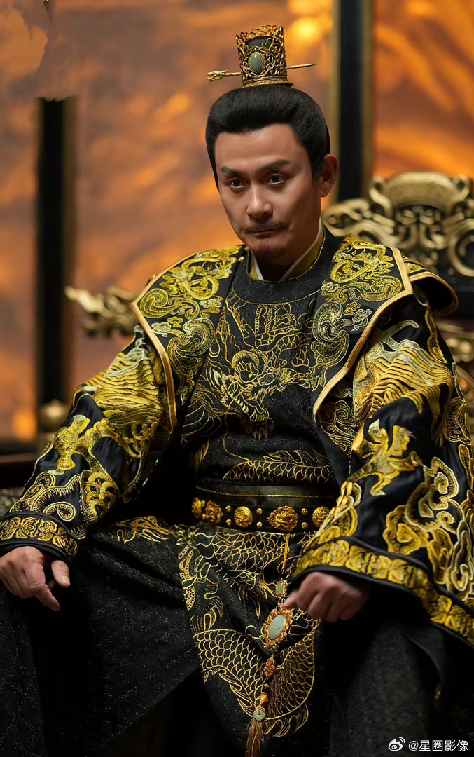 曹公公在平行时空成功抢到了鬼玺，不仅年轻了，还篡位成功当帝了