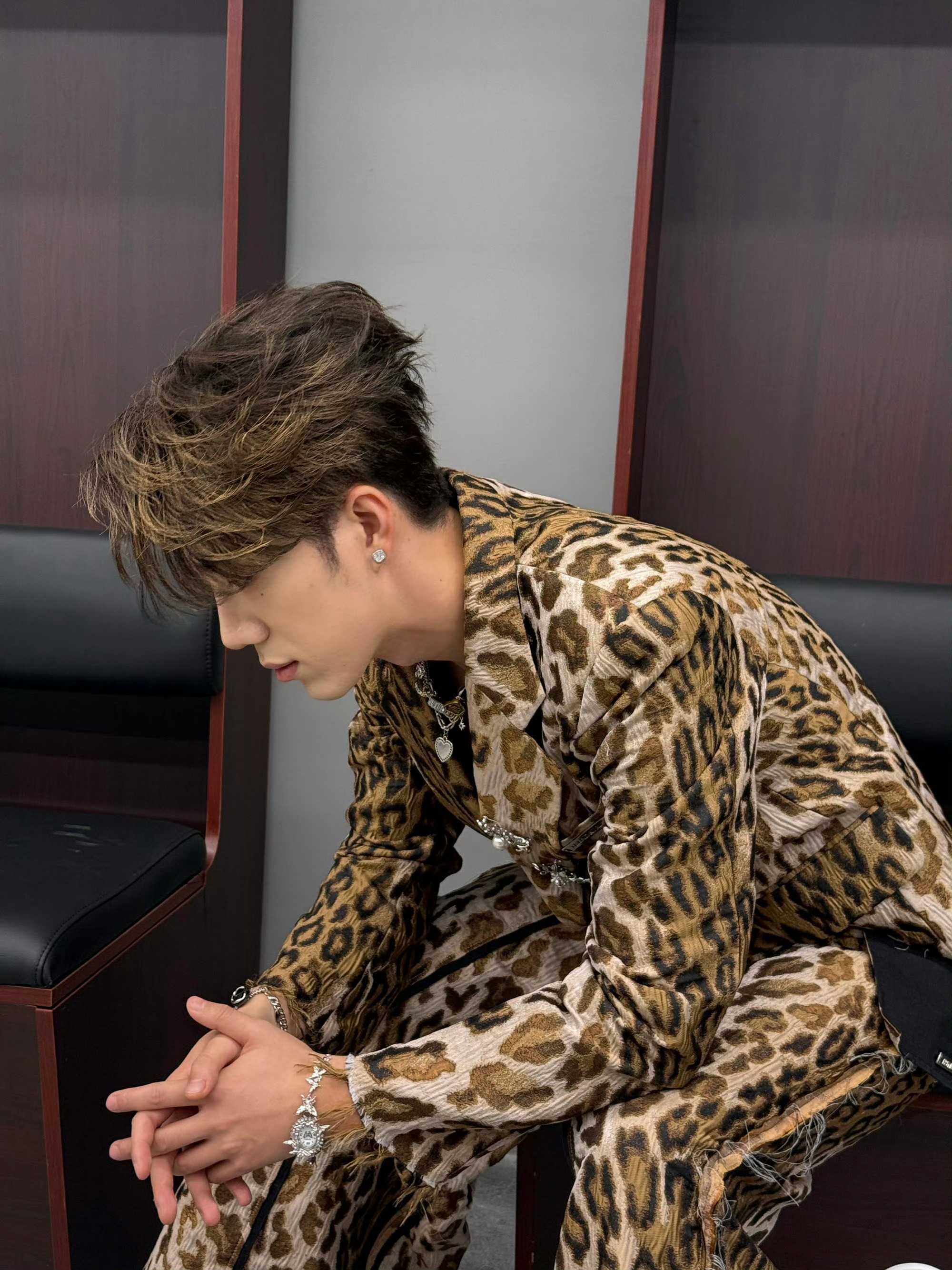 #何浩楠拍的鹭卓# 事实证明，爱你的人真的会把你拍得很帅！ ​​​