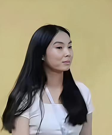 查尔斯三世和卡米拉王后深入交流了55年，两人是否有私生子？
现在有不少二代，开始