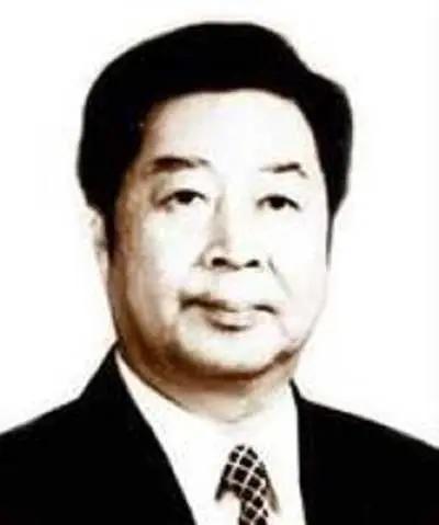 “为民书记”郑培民：一生躬身为民，用生命践行公仆初心
 
郑培民，1943年7月