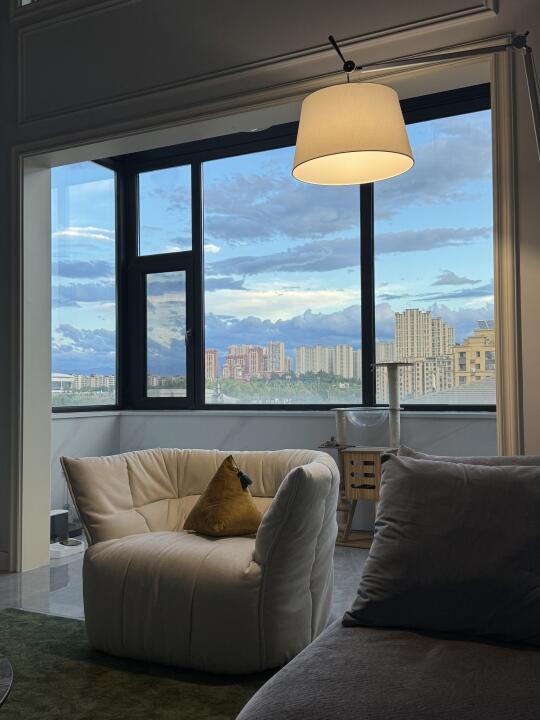 40度高温的西安 空调开大 搁家待着…