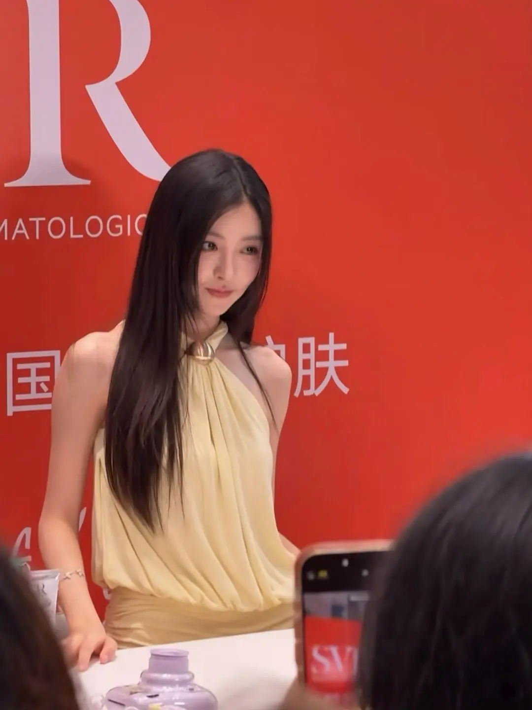 谁懂这个live图的权威再加一张站着的 ​​​