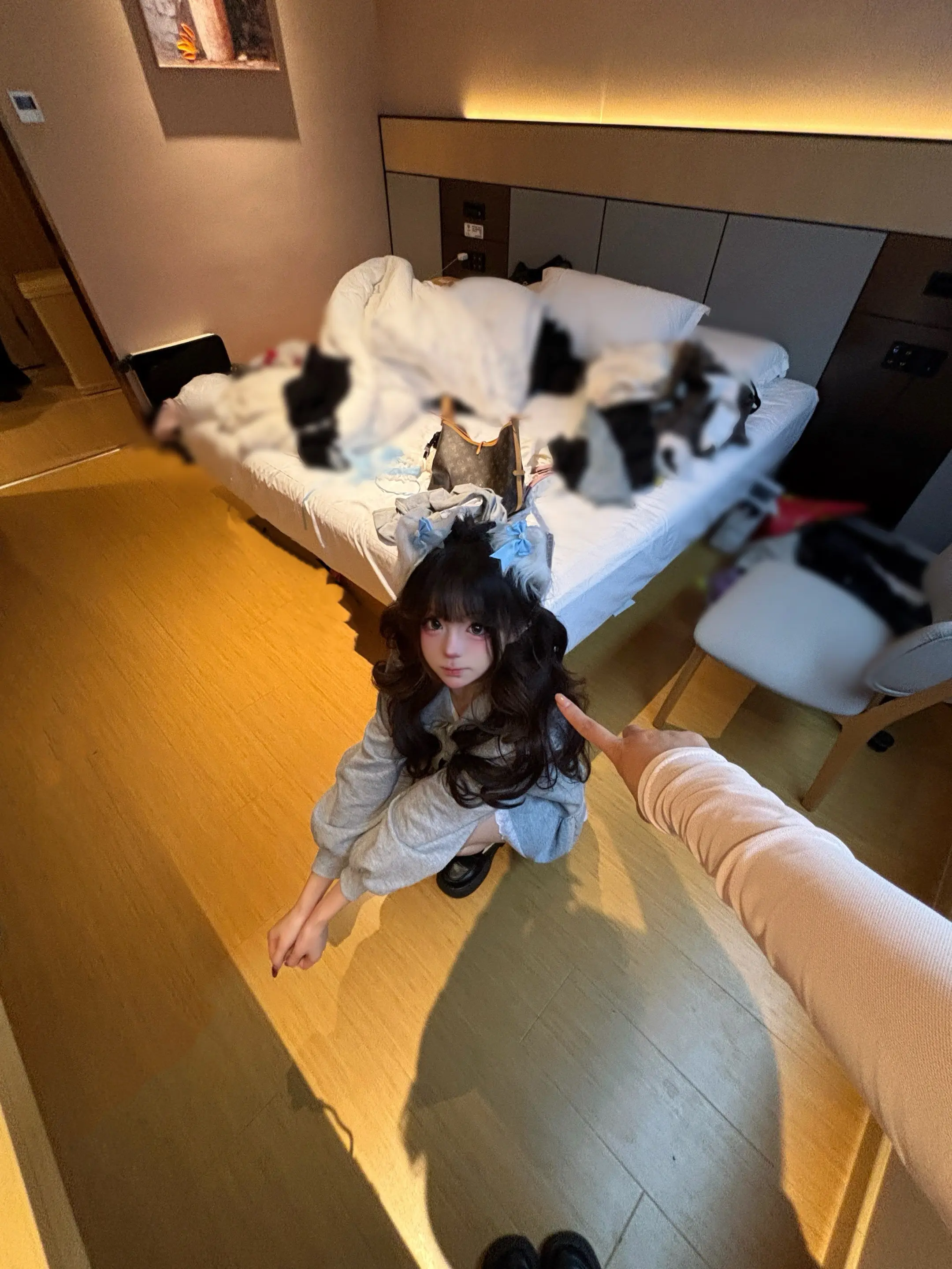 我是一个频繁流泪的小女孩 我觉得长成人的过程实在太累太累了