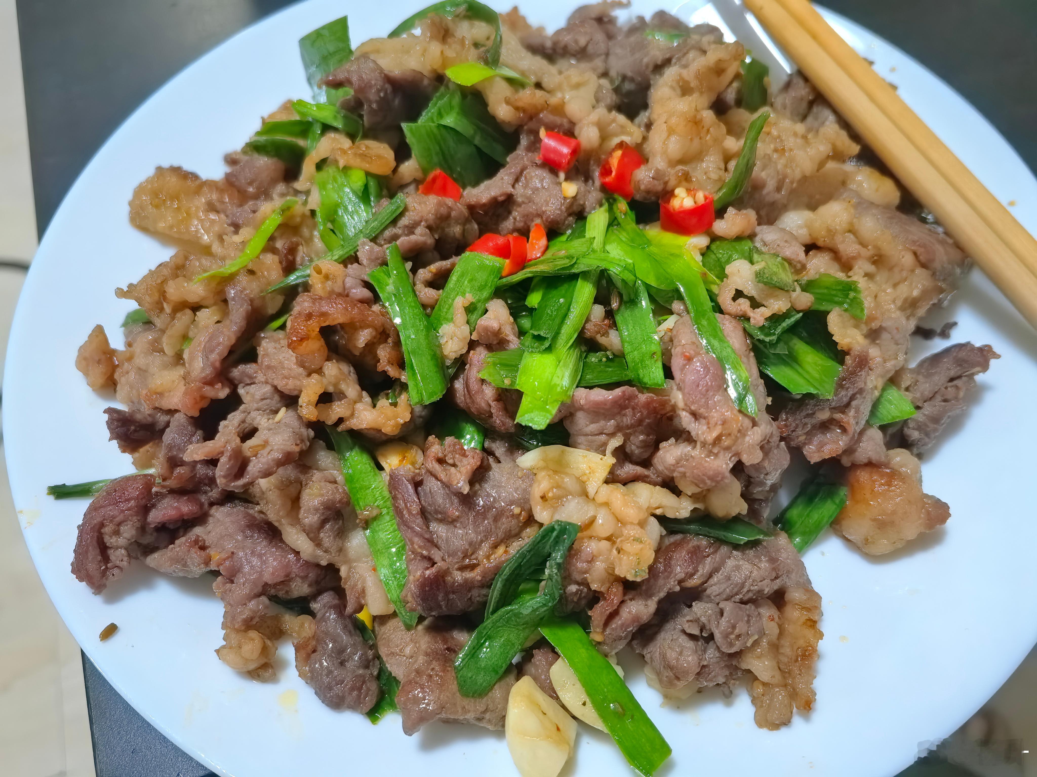 站完最后一班岗下班回家搞个快手菜，谢谢我弟送的黑猴月饼🥮，我的国庆假期开始了[