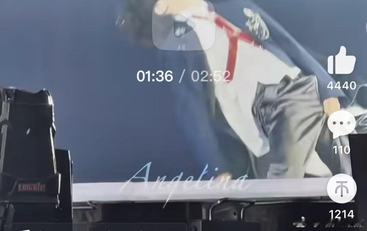 翻去年和朋友的聊天记录翻到了一张好东西 