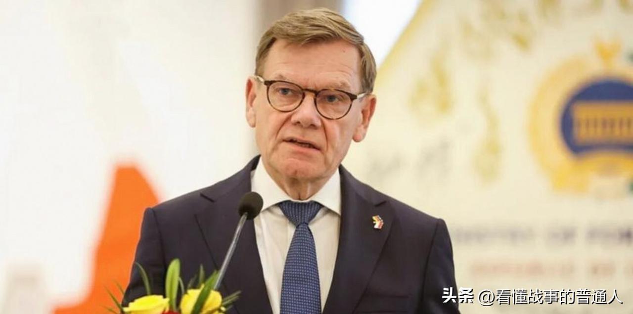 美军炸弹、导弹在伊朗战场加速消耗，智库研究员直接开口：这些资源原本留着保卫台湾！