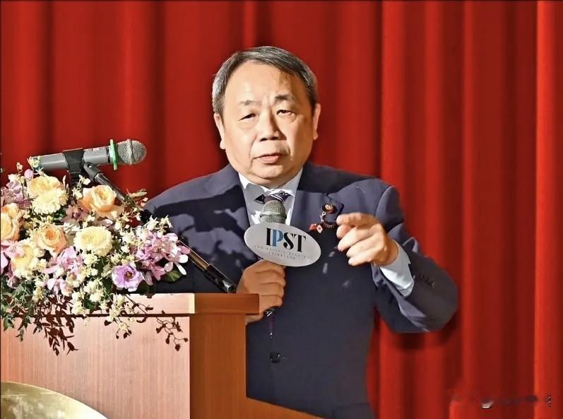 石平窜台作秀是一面照妖镜：照见右翼的挣扎，更考验中国的战略定力
 
石平再度赴台