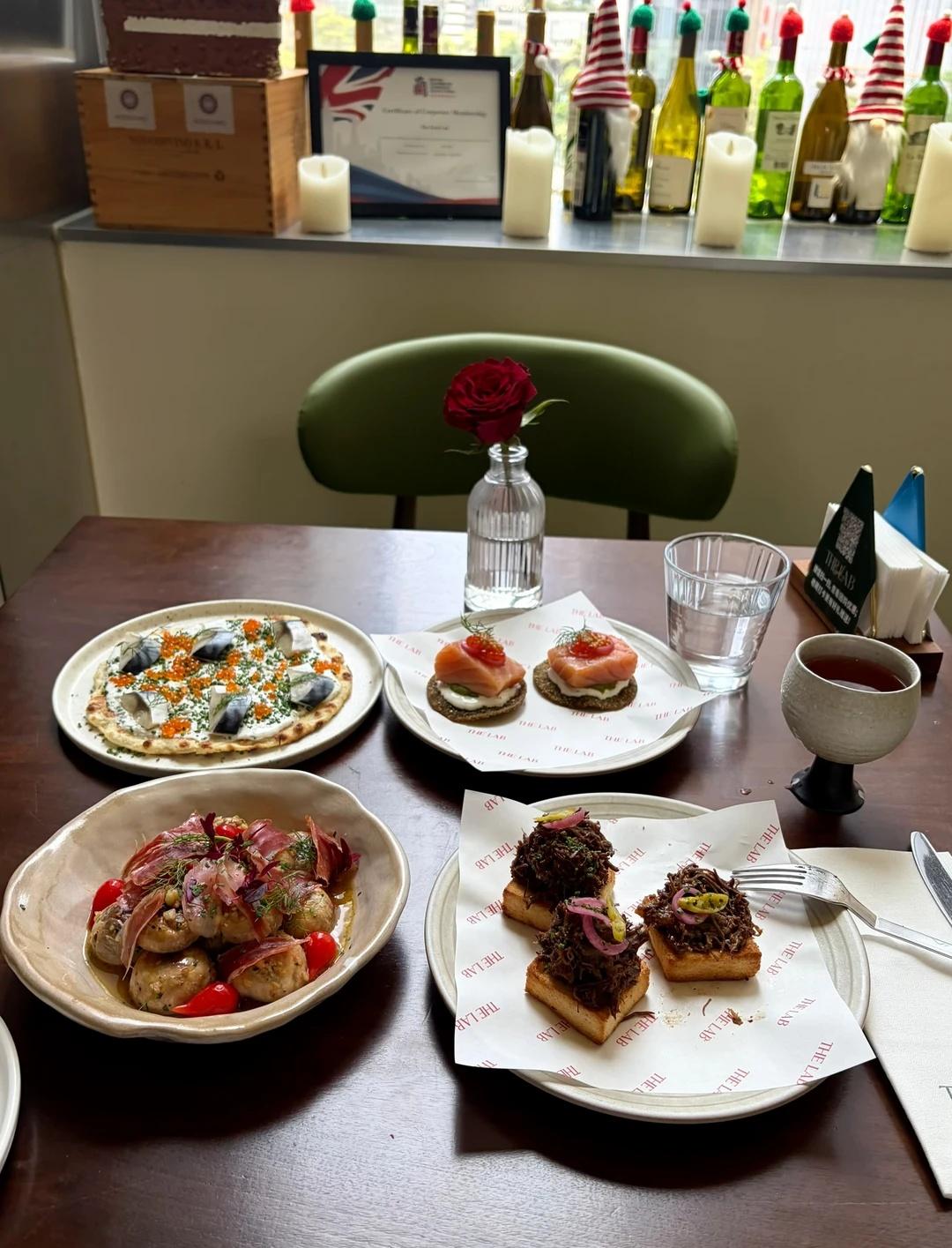 被问爆！广州这家米其林bistro 太美味了！
粤海天地顶楼的THE FOOD 