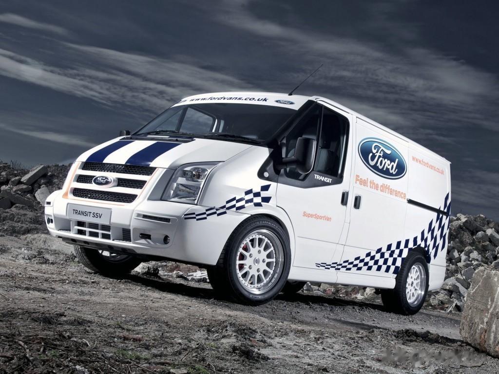 2011年福特全顺SSV（Super Sport Van），英国人搞出来的，反正
