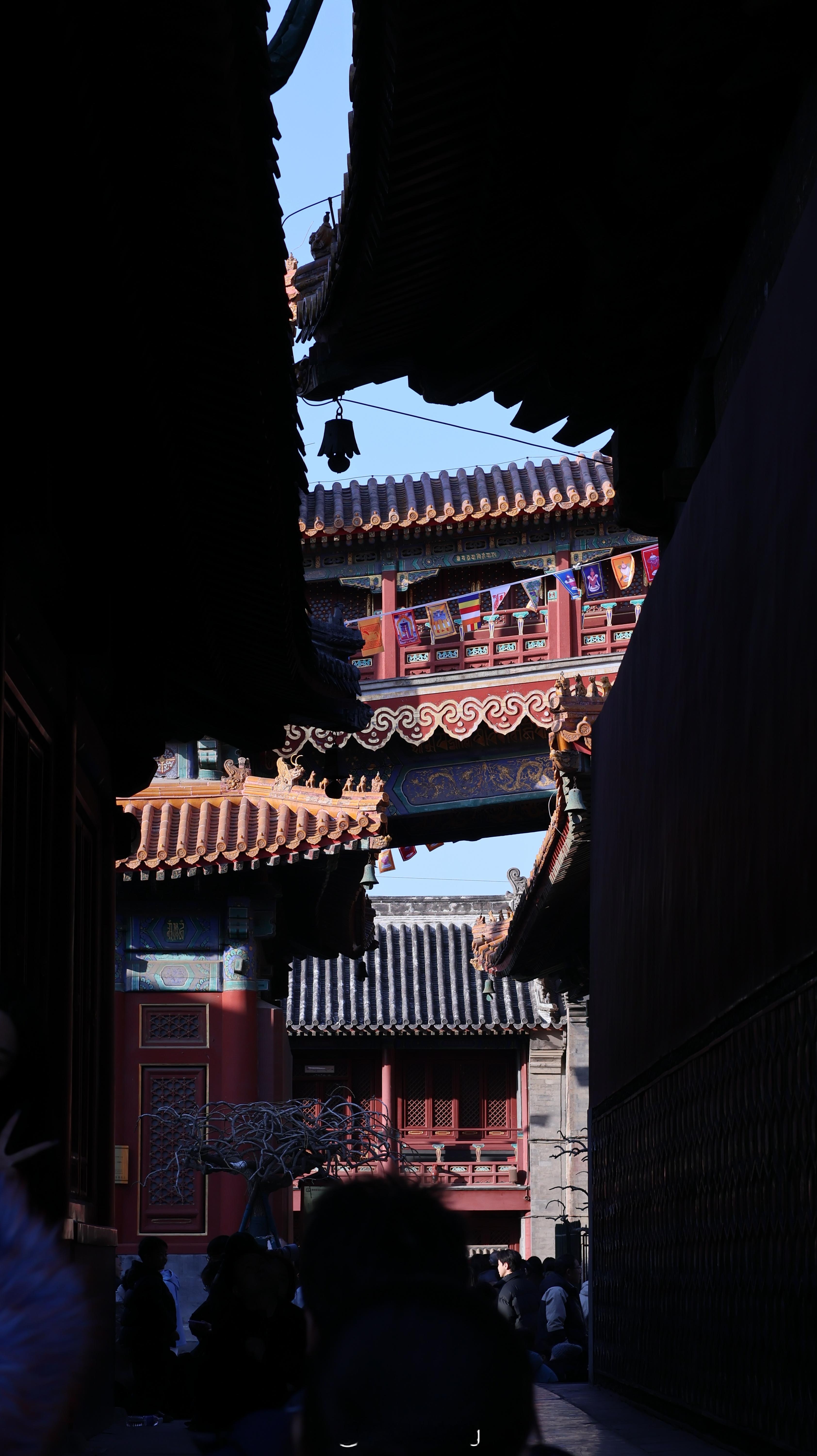 生命中有太多你都不愿抛弃 你说缘分来之不易 北京·雍和宫