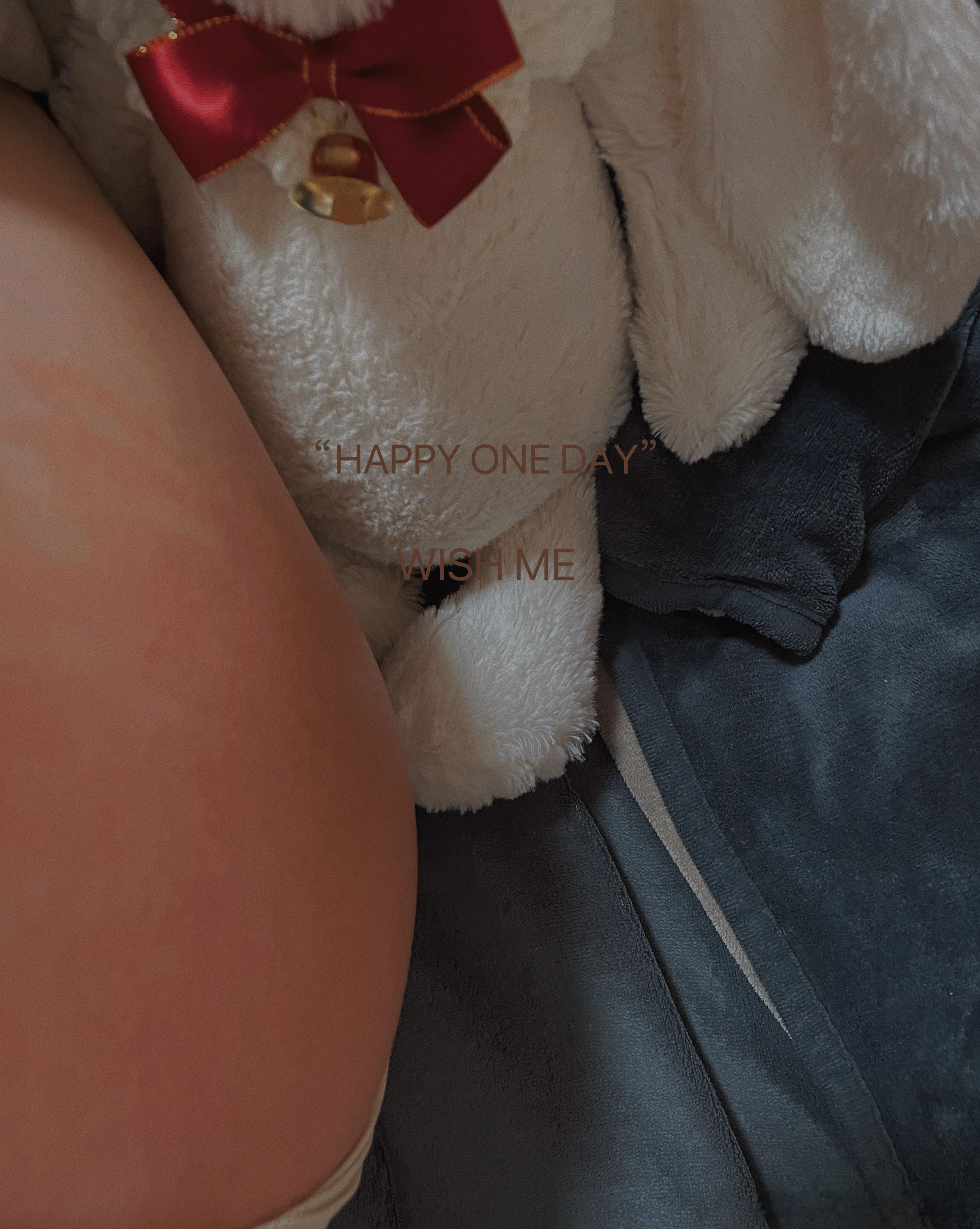 斯米马赛老婆酱！最近过年玩儿太嗨了，没来发博！新鲜出炉的热乎嘎皮一枚！ ​​​