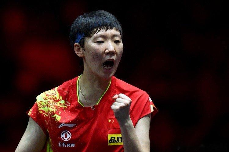 WTT总决赛女单决赛，王曼昱￼4-2蒯曼￼，成功卫冕。凭借总决赛夺冠，王曼昱收获