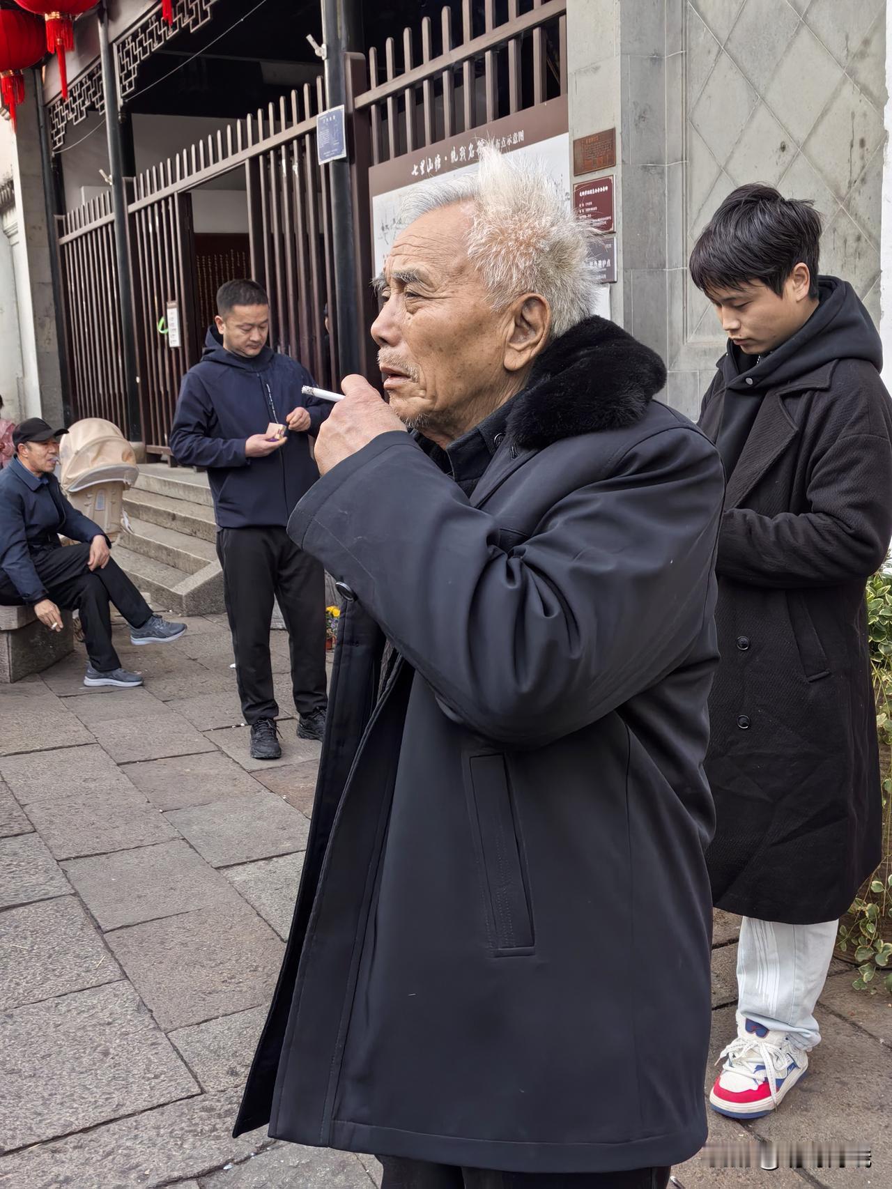 你知道南通有多少百岁老人吗
 
“世界长寿之都”南通名副其实，长寿美名早已闻名全
